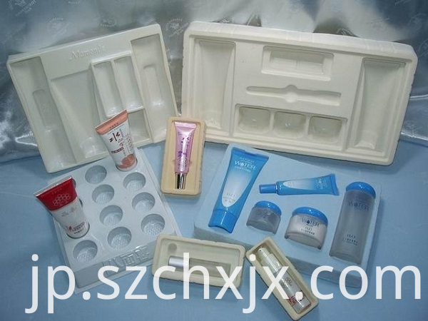 成形およびサンプル Molding and Samples